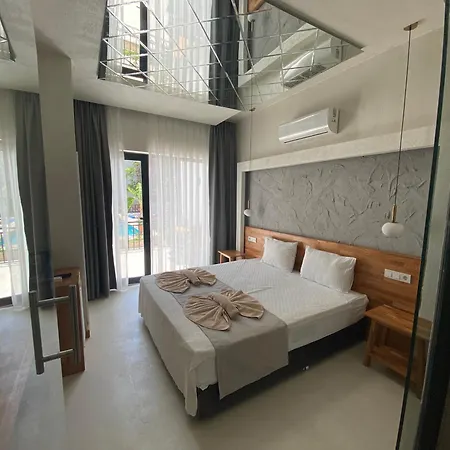 On Hotel 2*