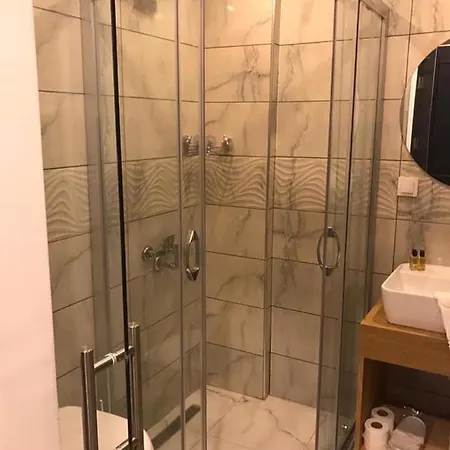 מלון On אולודניץ