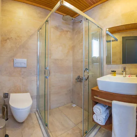 On 호텔 올루데니스