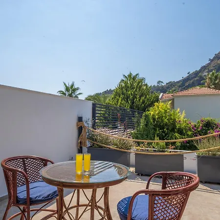On 2* Oludeniz